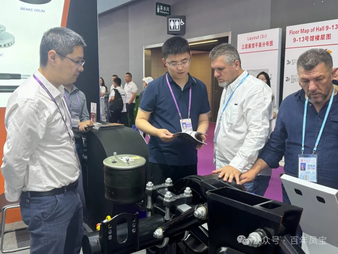 积极应对关税挑战 精准布局新兴市场——AYX.COM-爱游戏ayx·（中国）官方网站
重科参加137届广交会